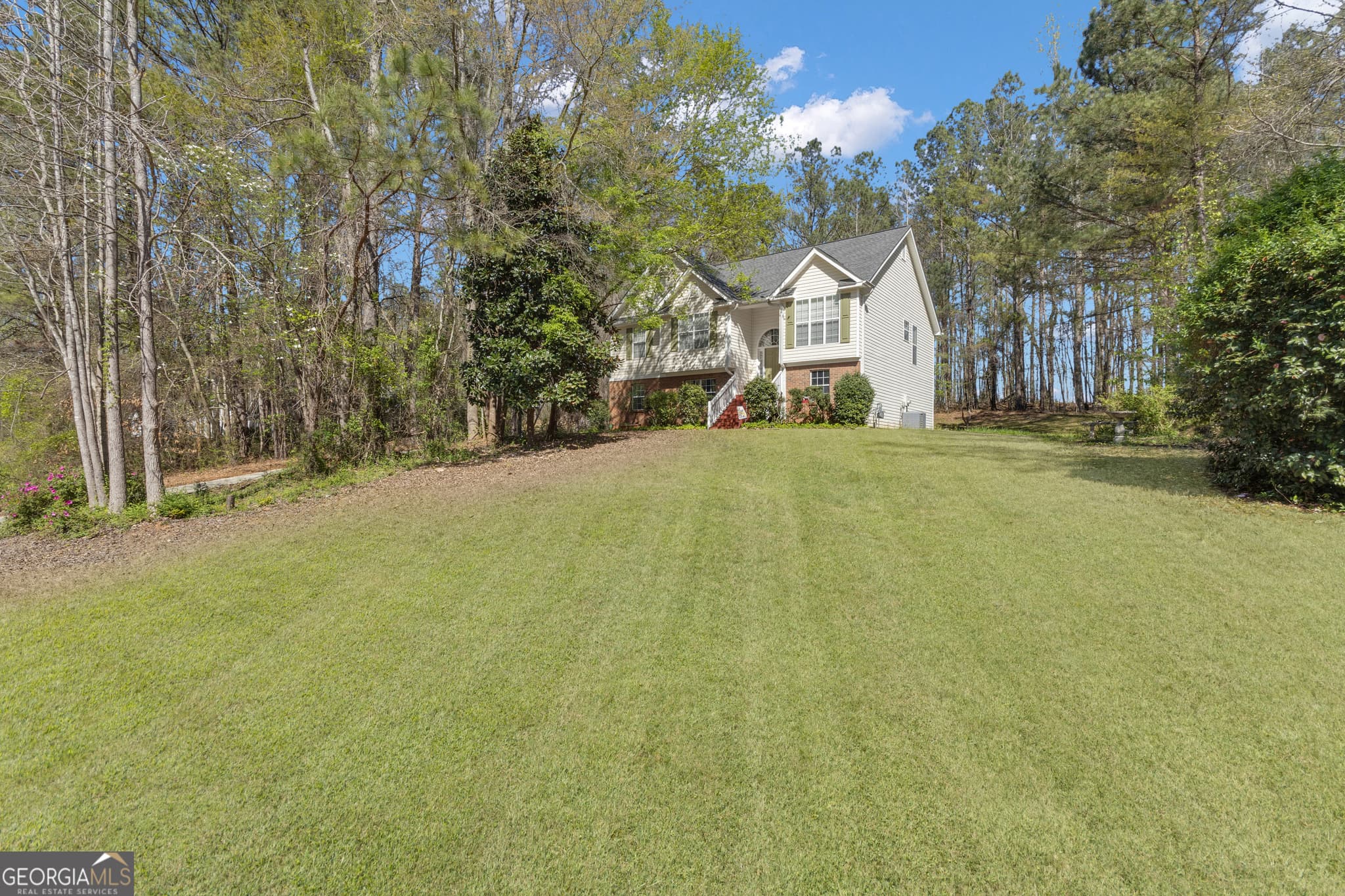 3 bedroom, 2 bathroom single family residence for sale at 45 Ashley Woods Drive, Newnan, GA 30263 — photo 7