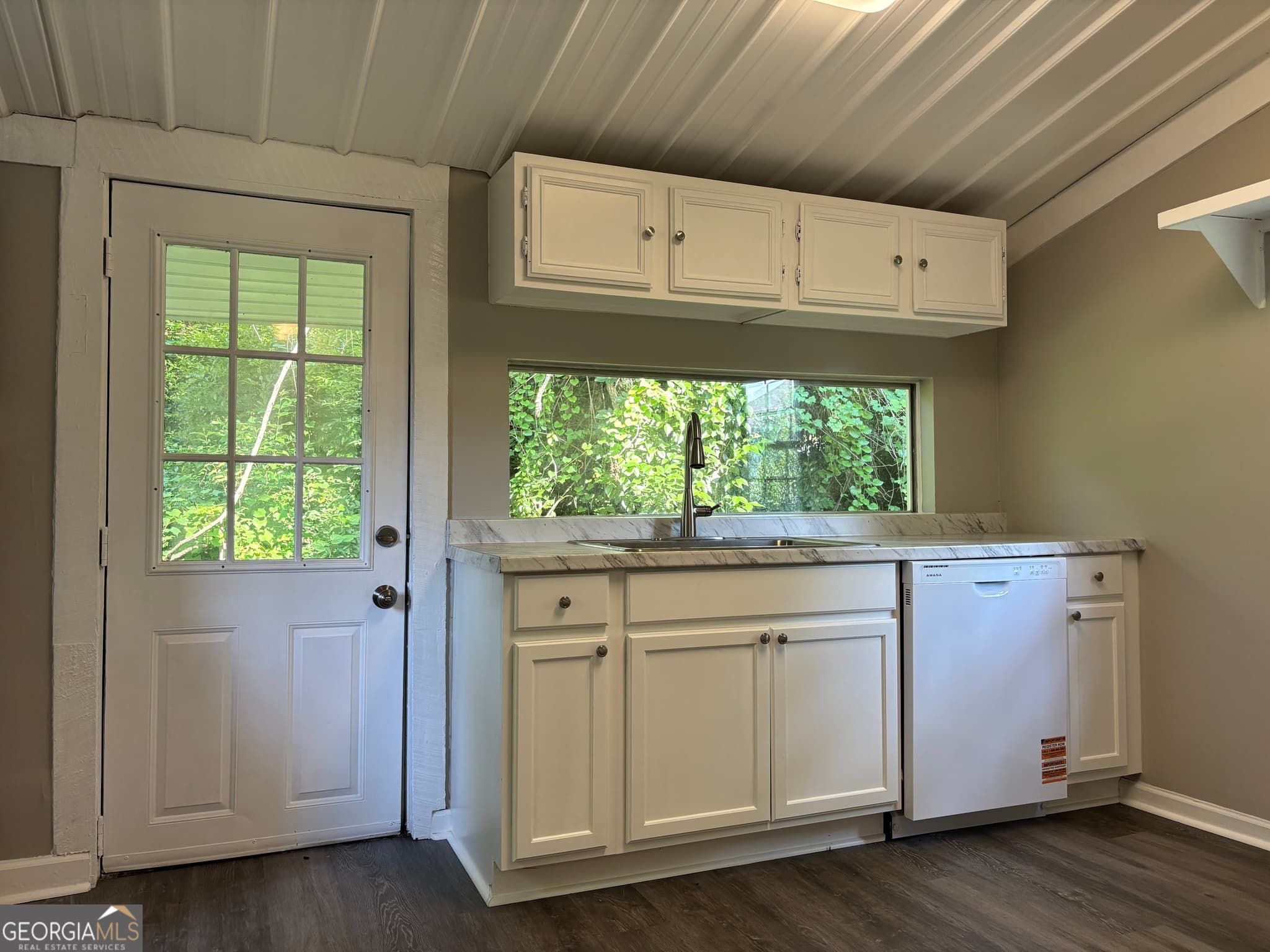 2 bedroom, 1.5 bathroom, 980 sq ft single family residence for rent at 118 1/2 Alford Street, Lagrange, GA 30240 for $1,250 a month — photo 7