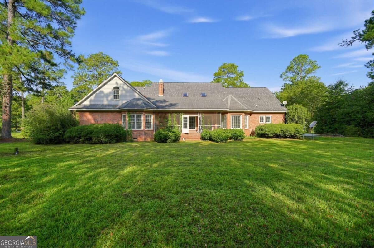 5 bedroom, 5.5 bathroom, 4,616 sq ft single family residence for sale at 603 Timberland Drive, Cordele, GA 31015 — photo 5