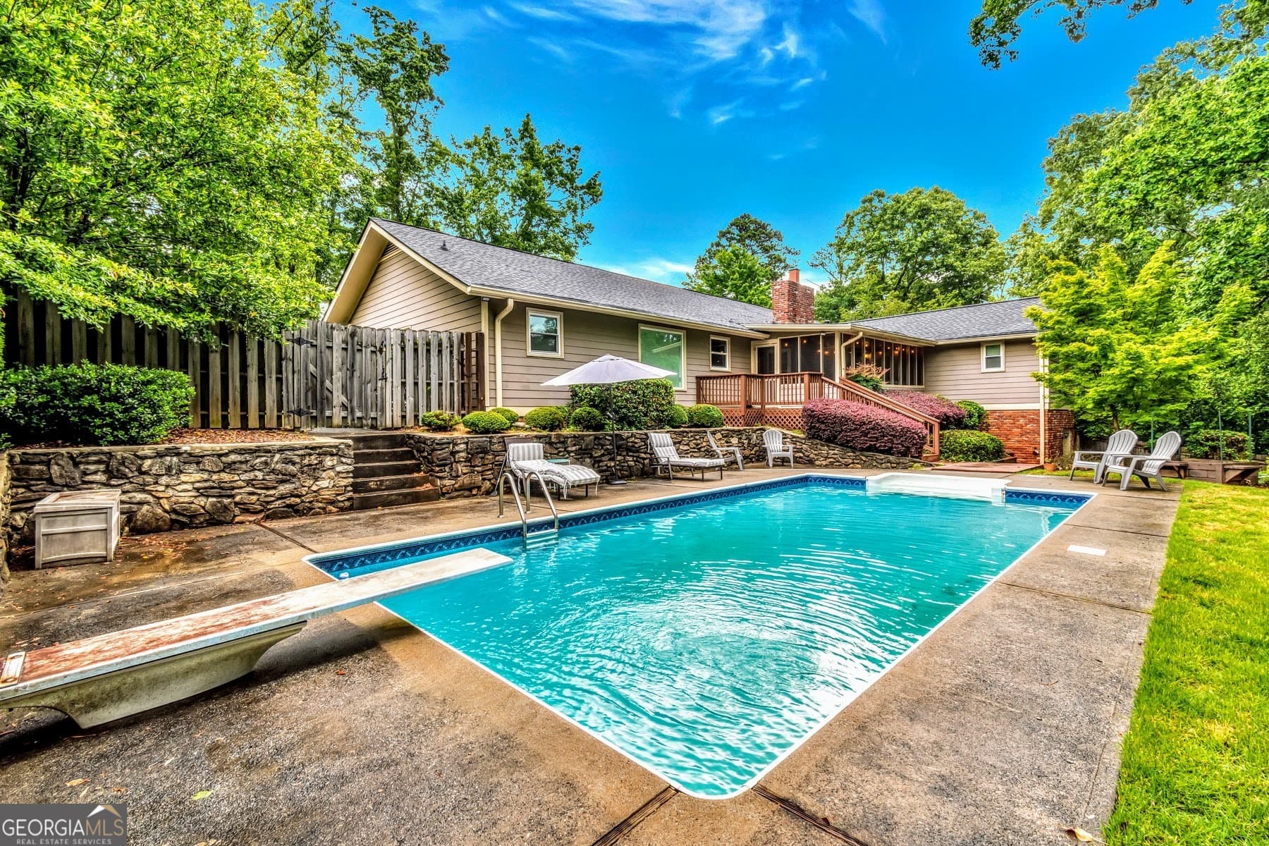 4 bedroom, 2 bathroom, 3,893 sq ft single family residence for rent at 1897 Mount Vernon Road, Dunwoody, GA 30338 for $8,400 a month — photo 1 of 40