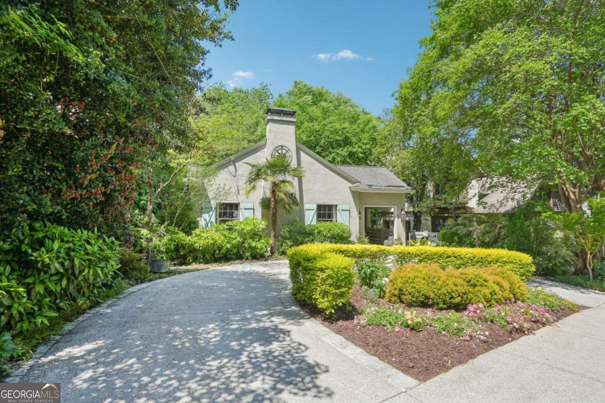 4 bedroom, 2.5 bathroom single family residence sold at 20 S Prado, Atlanta, GA 30309