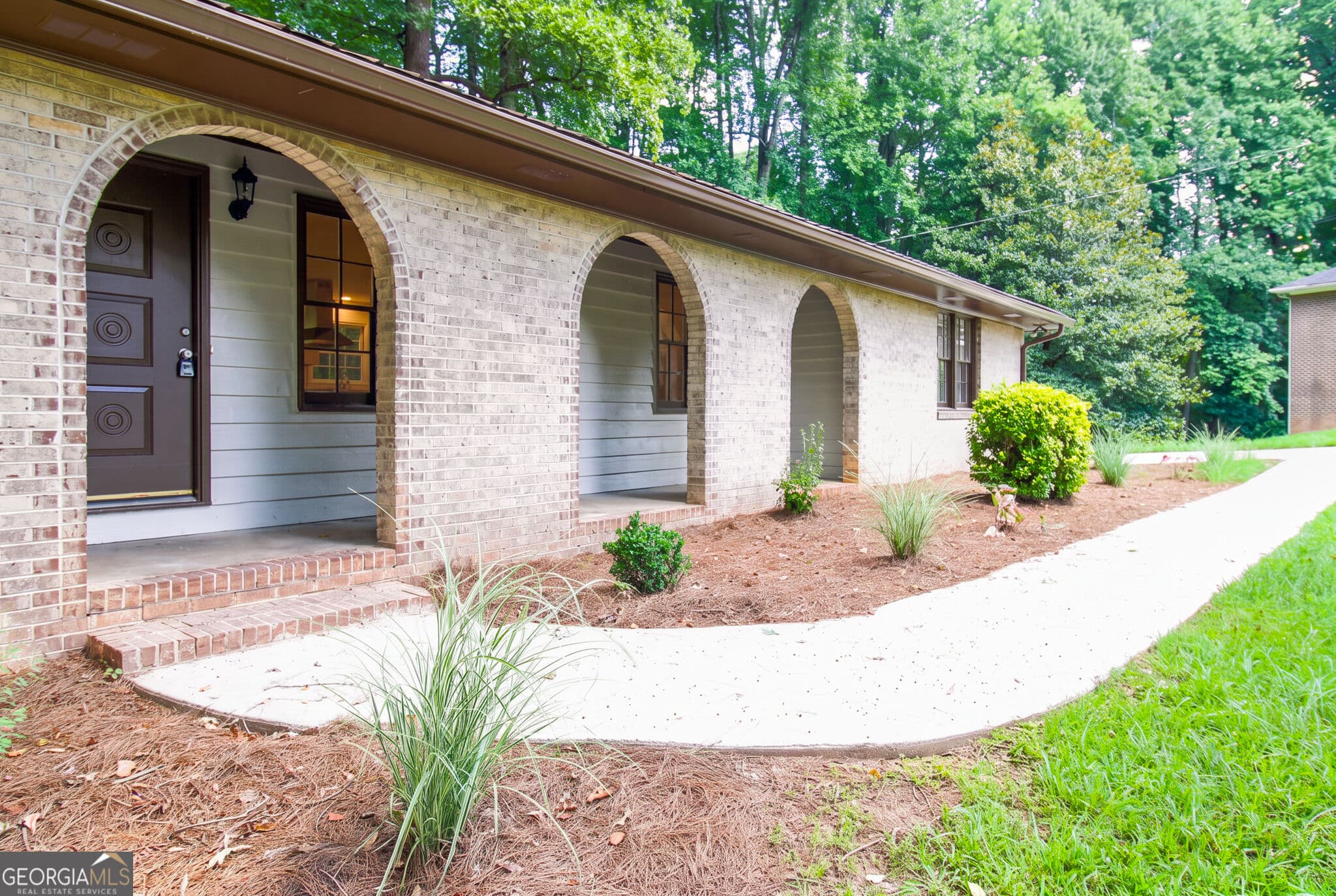 4 bedroom, 3 bathroom, 1,936 sq ft single family residence for sale at 1191 Arrowhead Road, Watkinsville, GA 30677 — photo 5