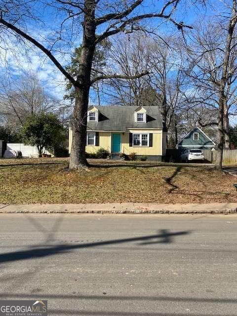 2 bedroom, 1 bathroom, 1,140 sq ft single family residence for sale at 3366 Keswick Drive, Chamblee, GA 30341