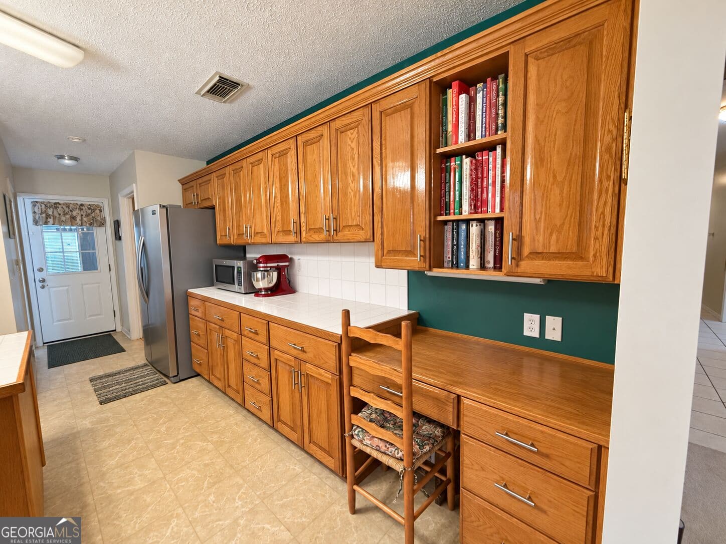 4 bedroom, 2.5 bathroom, 2,653 sq ft single family residence for sale at 207 Wellington Circle, Statesboro, GA 30458 — photo 5