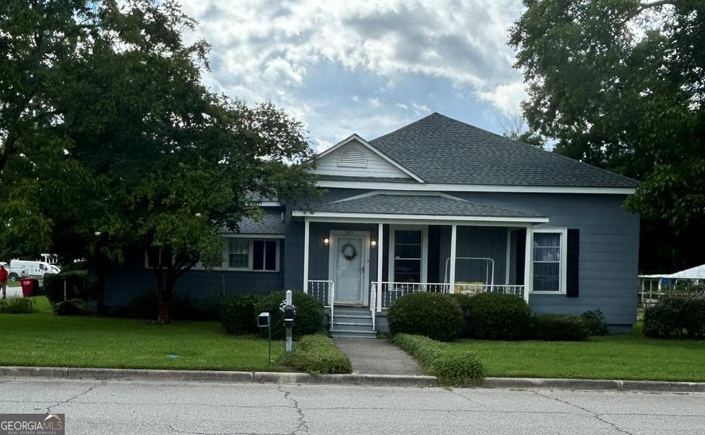 302 N Church Street, Alma, GA 31510 — most recent listing photo