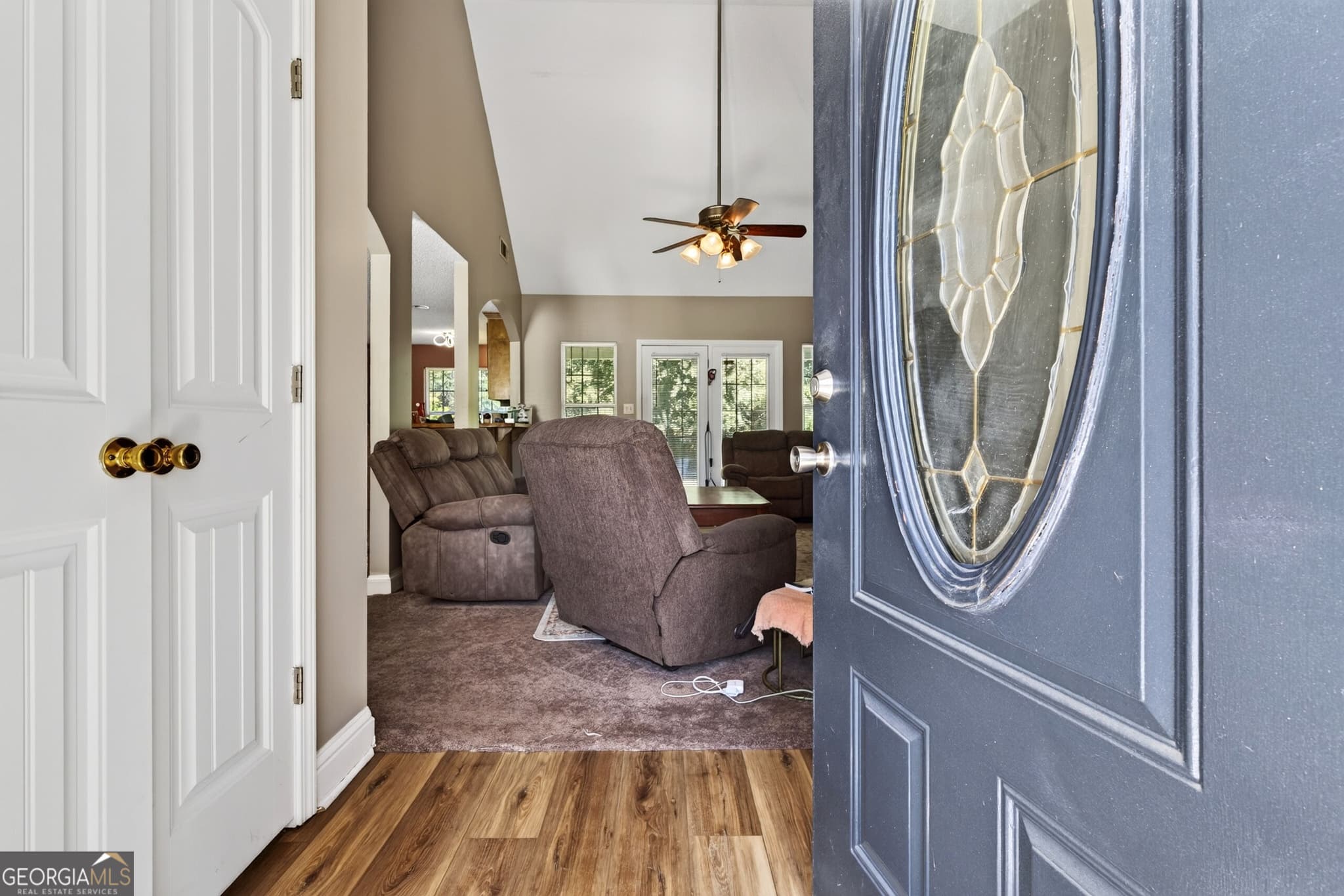 3 bedroom, 2 bathroom, 1,960 sq ft single family residence for sale at 129 Hidden Creek Circle, Lizella, GA 31052 — photo 7