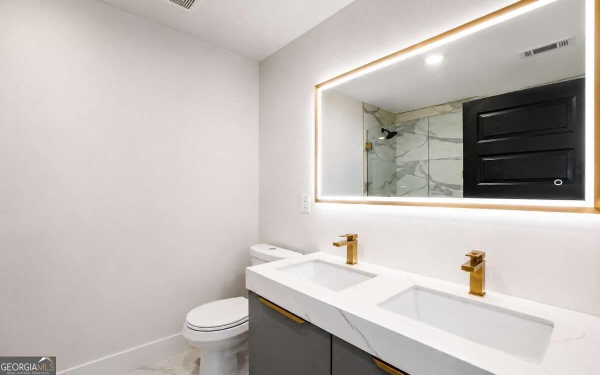 3 bedroom, 2 bathroom, 1,239 sq ft single family residence for sale at 1654 Hadlock Street, Atlanta, GA 30311 — photo 8