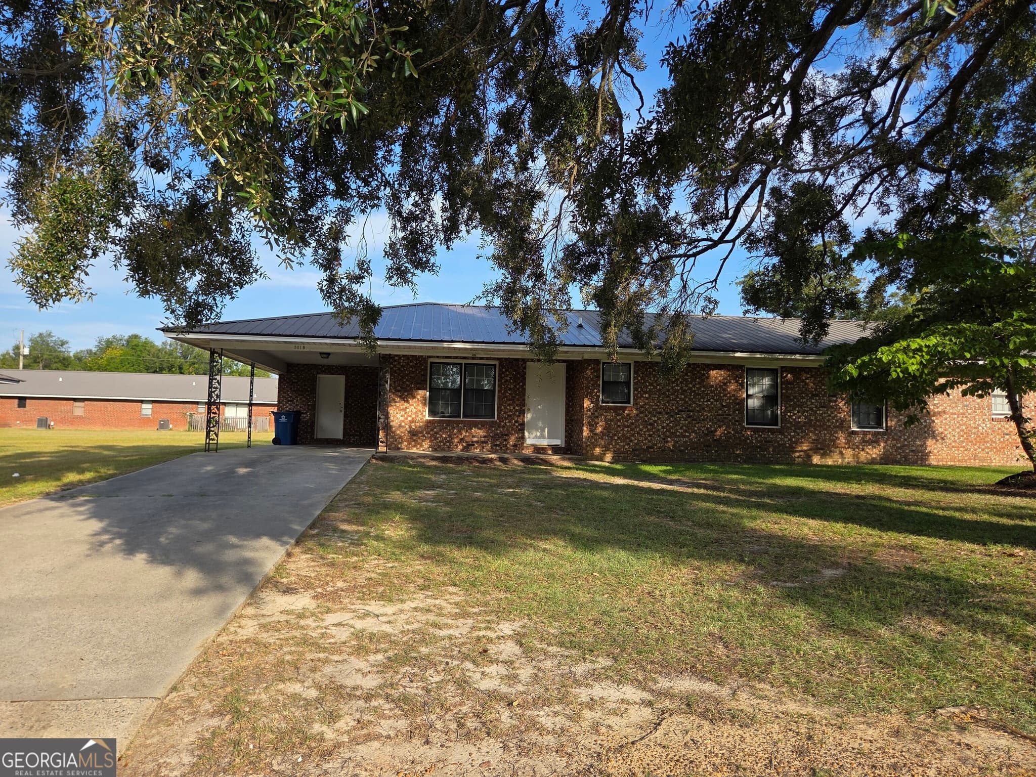 2 bedroom, 1.5 bathroom, 1,500 sq ft duplex for rent at 301-B Arlington Drive, Vidalia, GA 30474 for $900 a month — photo 1 of 1