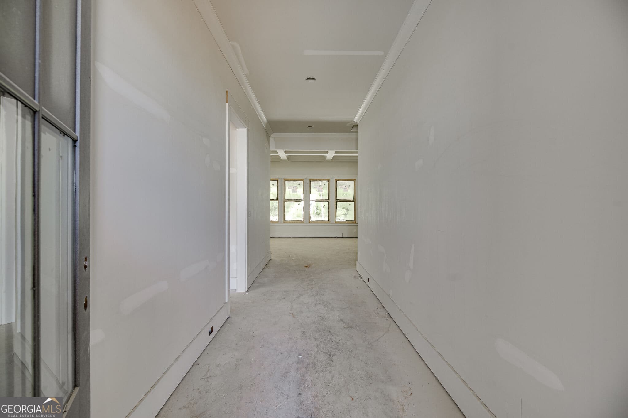 4 bedroom, 3.5 bathroom, 2,549 sq ft single family residence for sale at 409 Lake Vista Drive, Statham, GA 30666 — photo 3