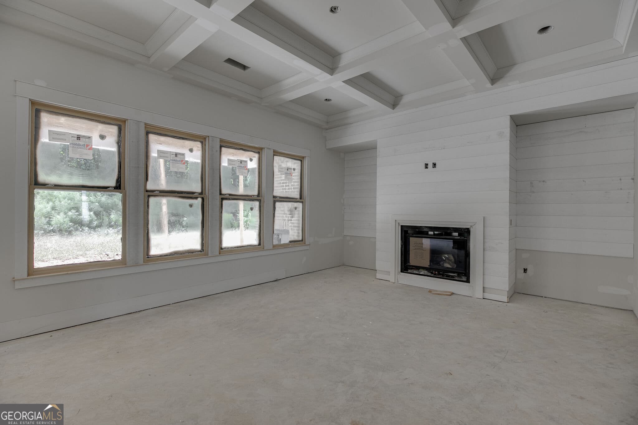 4 bedroom, 3.5 bathroom, 2,549 sq ft single family residence for sale at 409 Lake Vista Drive, Statham, GA 30666 — photo 4