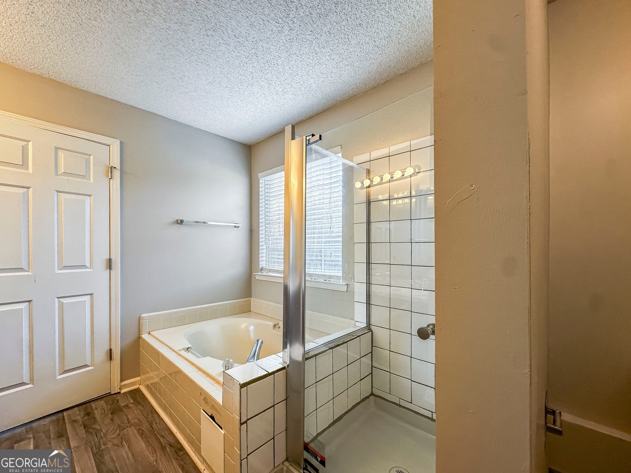 3 bedroom, 2.5 bathroom, 5,816 sq ft single family residence for rent at 5724 Rex Mill Creek, Rex, GA 30273 for $1,925 a month — photo 9