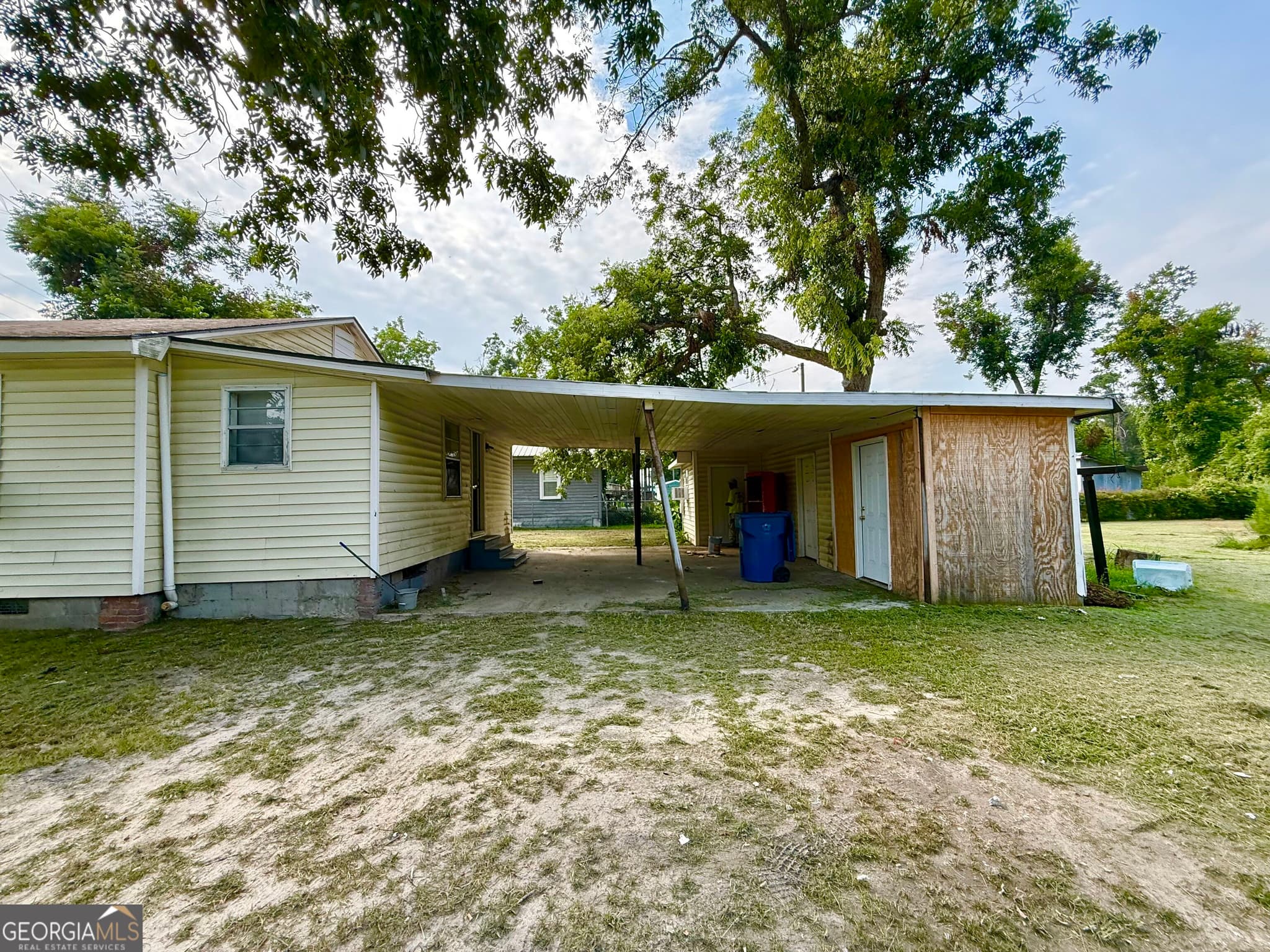 2 bedroom, 1 bathroom, 728 sq ft single family residence under contract at 31 Currie Street, Hazlehurst, GA 31539 — photo 9