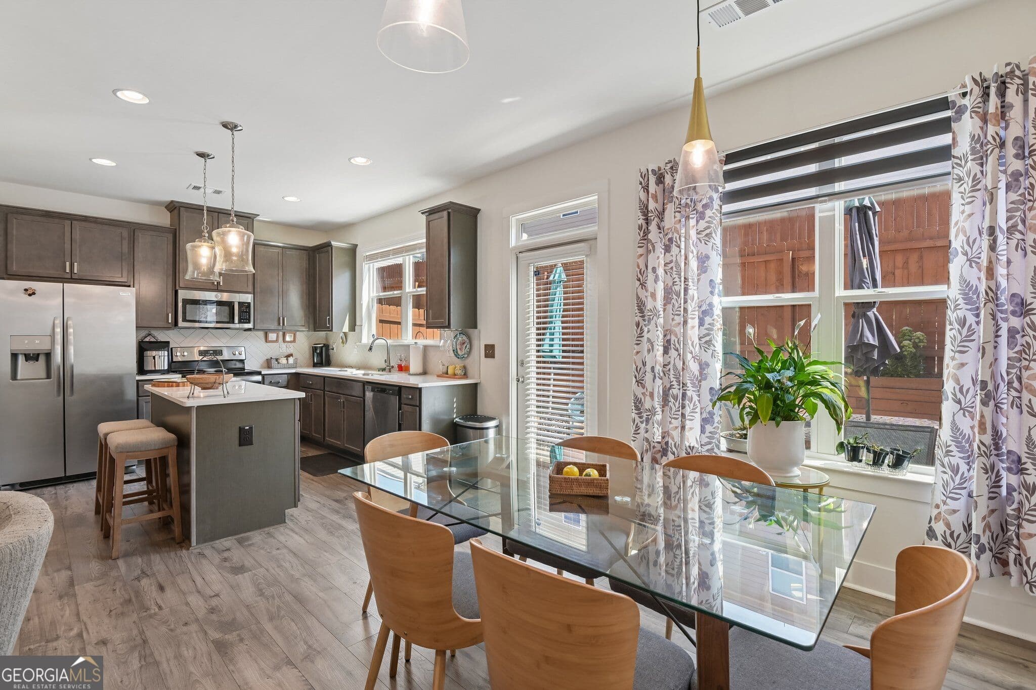 3 bedroom, 2.5 bathroom, 1,932 sq ft townhouse for sale at 7726 Baron Road, Fairburn, GA 30213 — photo 8