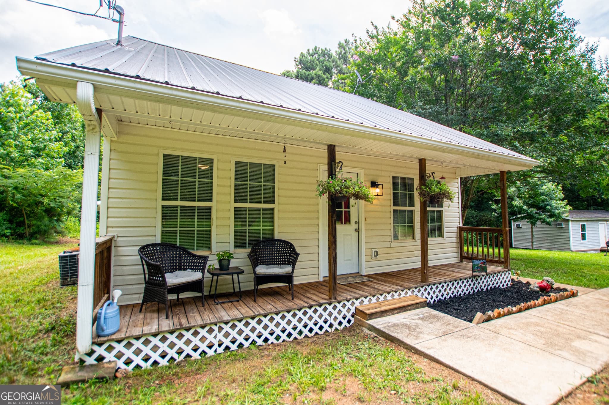 3 bedroom, 1.5 bathroom, 1,419 sq ft single family residence for sale at 445 Gum Creek Circle, Roopville, GA 30170 — photo 3