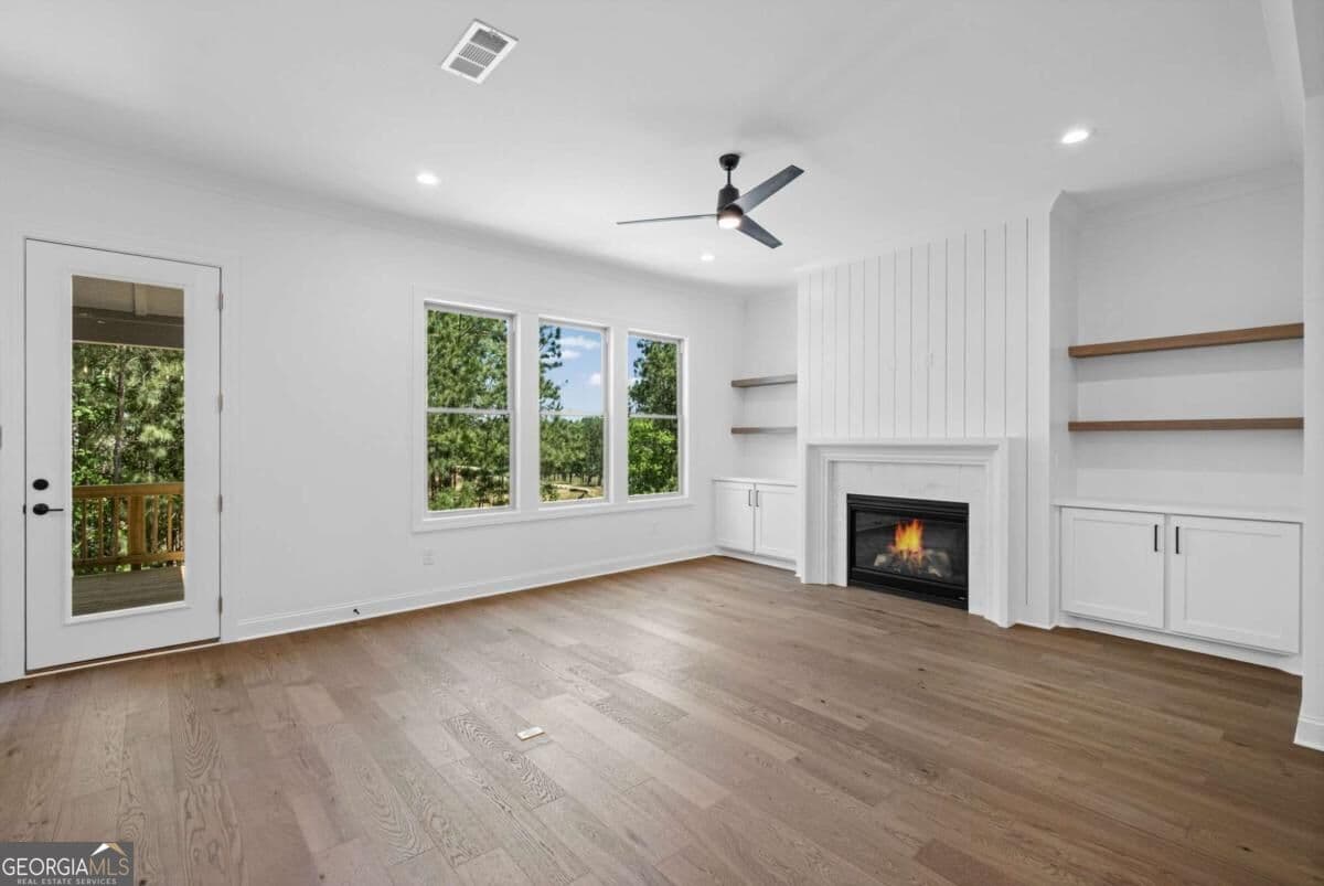 5 bedroom, 4.5 bathroom single family residence for sale at 708 Woodlake Court, Canton, GA 30114 — photo 6