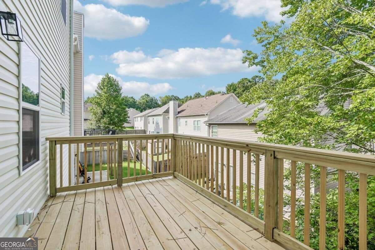 4 bedroom, 3.5 bathroom single family residence for rent at 78 Crescent Commons, Dallas, GA 30157 for $2,490 a month — photo 4
