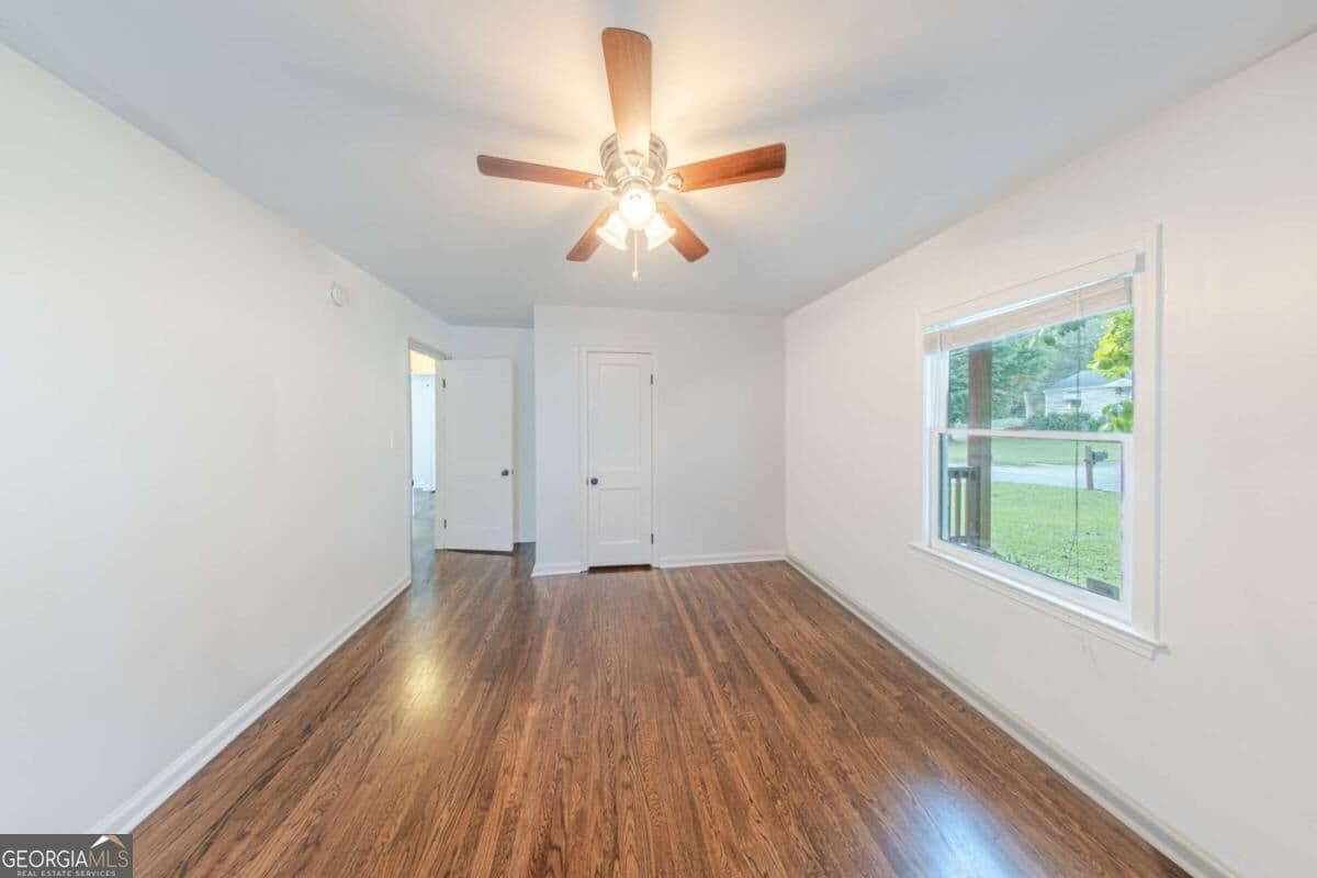 2 bedroom, 1 bathroom single family residence for rent at 914 Bank Street, Smyrna, GA 30080 for $2,100 a month — photo 7