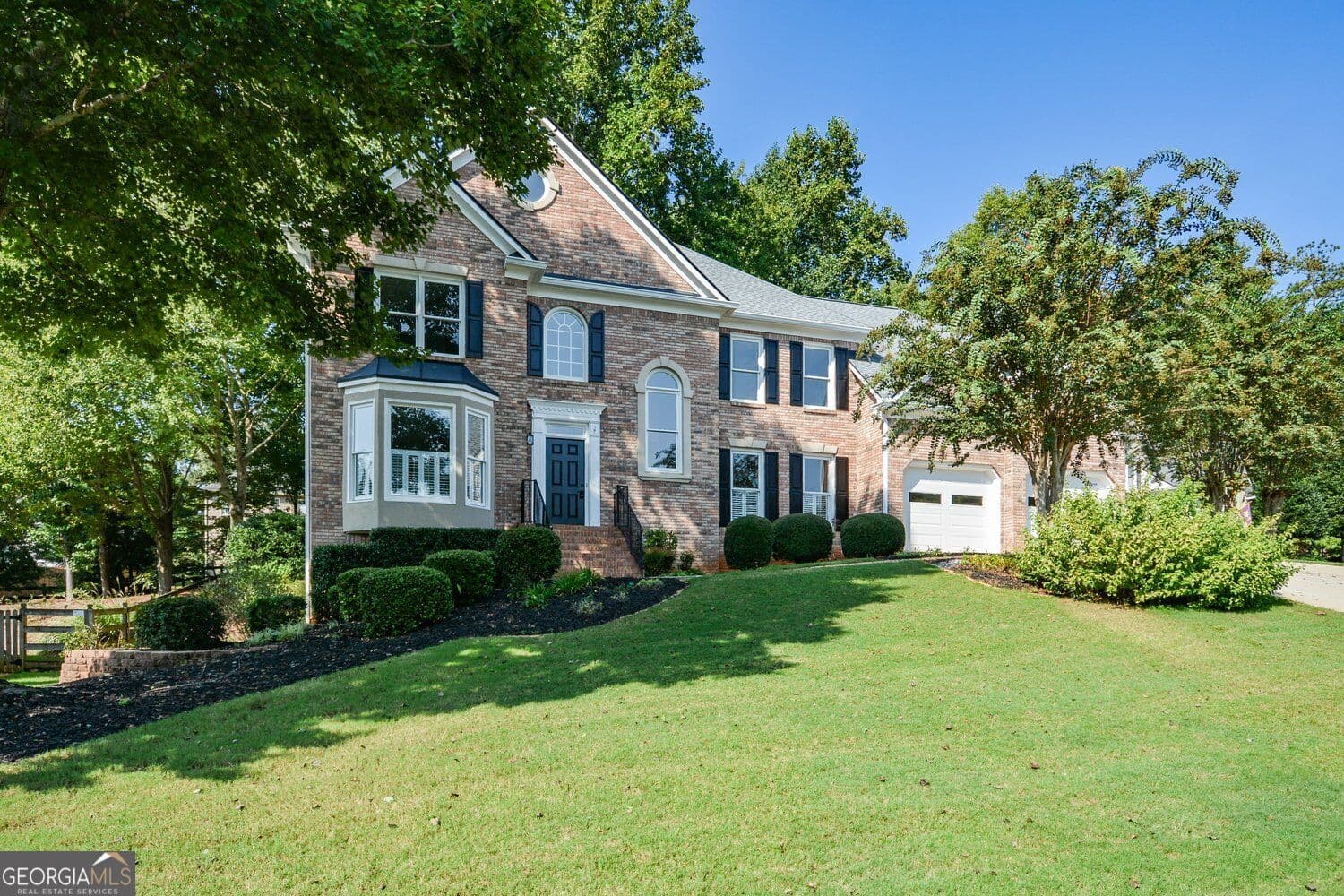 5 bedroom, 3.5 bathroom, 3,944 sq ft single family residence for sale at 2429 Camden Lake View, Acworth, GA 30101 — photo 3