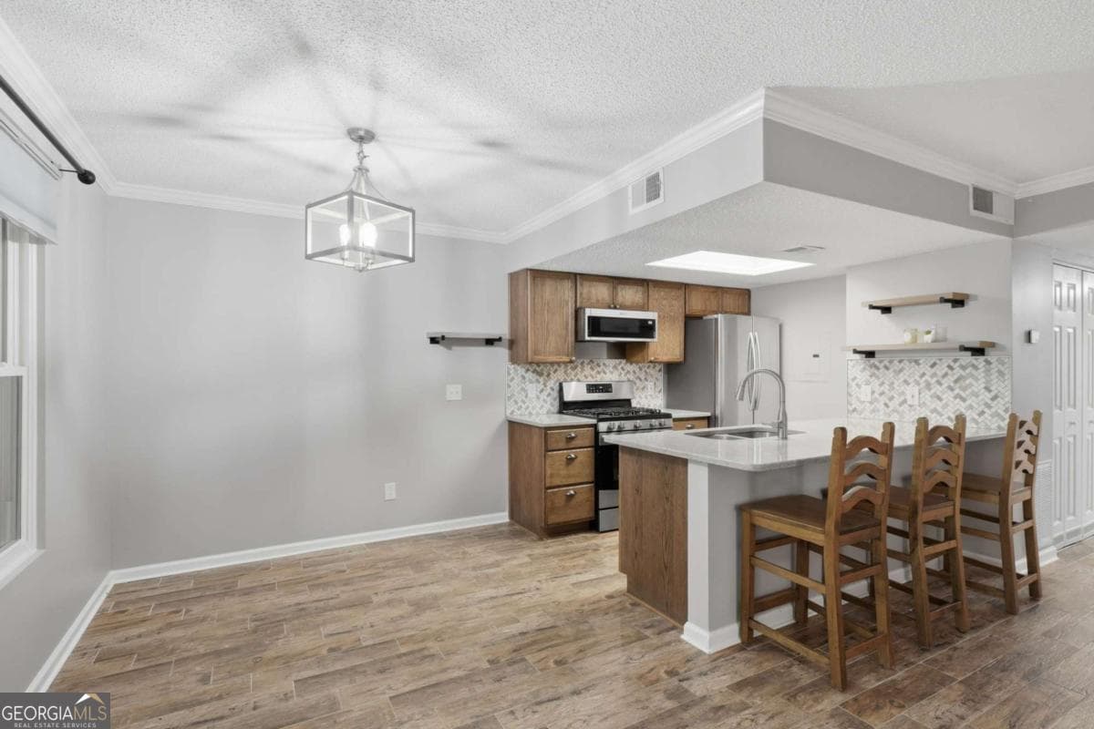 2 bedroom, 2 bathroom, 1,306 sq ft condominium for sale at 3073 Westwood Way, Alpharetta, GA 30004 — photo 6