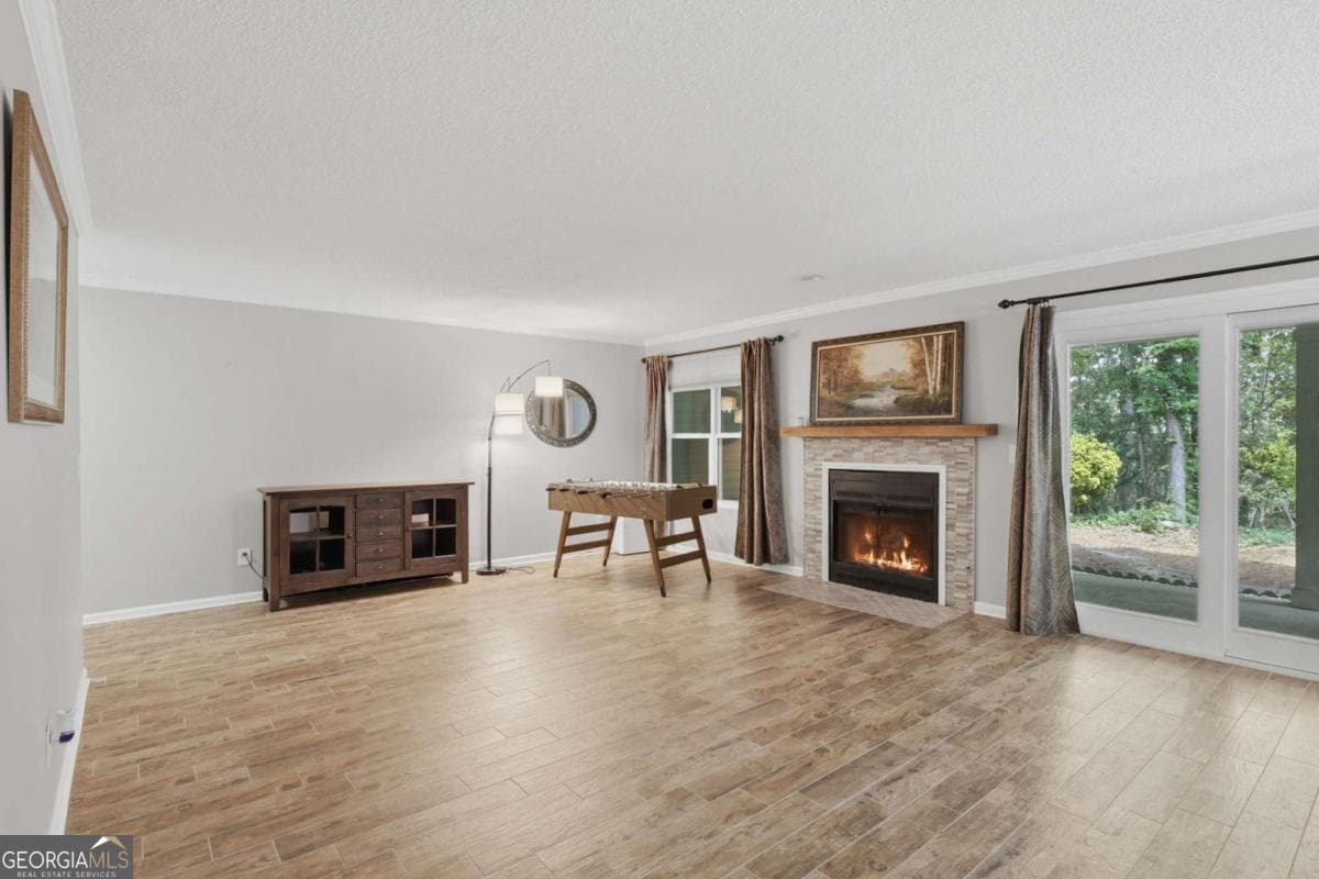 2 bedroom, 2 bathroom, 1,306 sq ft condominium for sale at 3073 Westwood Way, Alpharetta, GA 30004 — photo 3