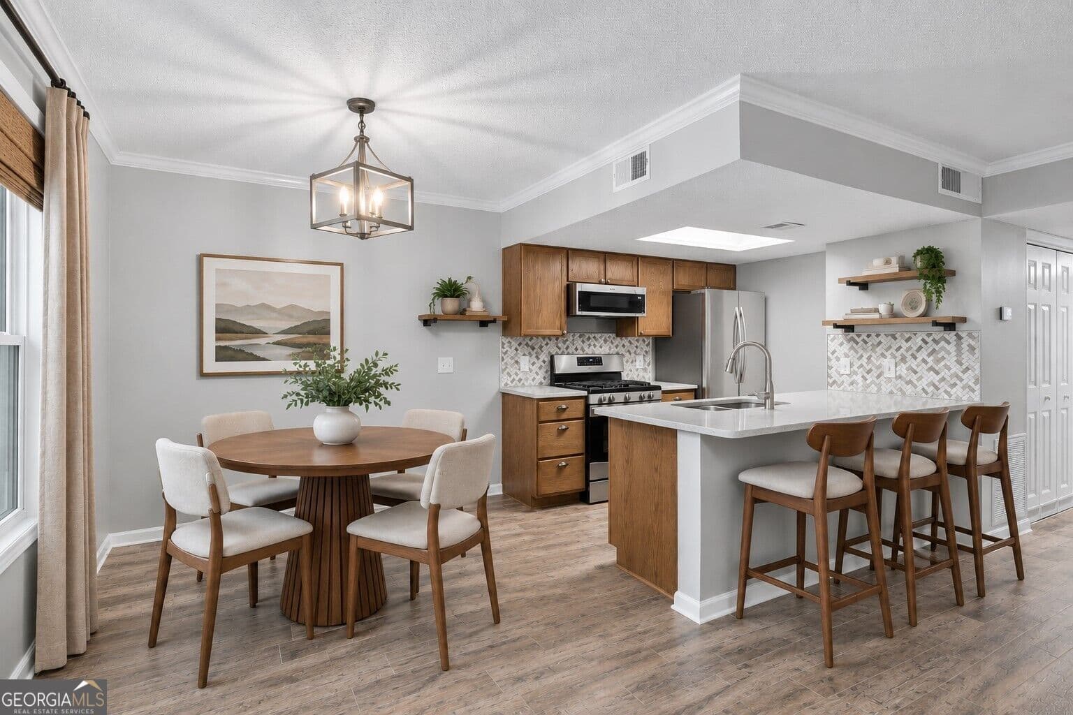 2 bedroom, 2 bathroom, 1,306 sq ft condominium for sale at 3073 Westwood Way, Alpharetta, GA 30004 — photo 5