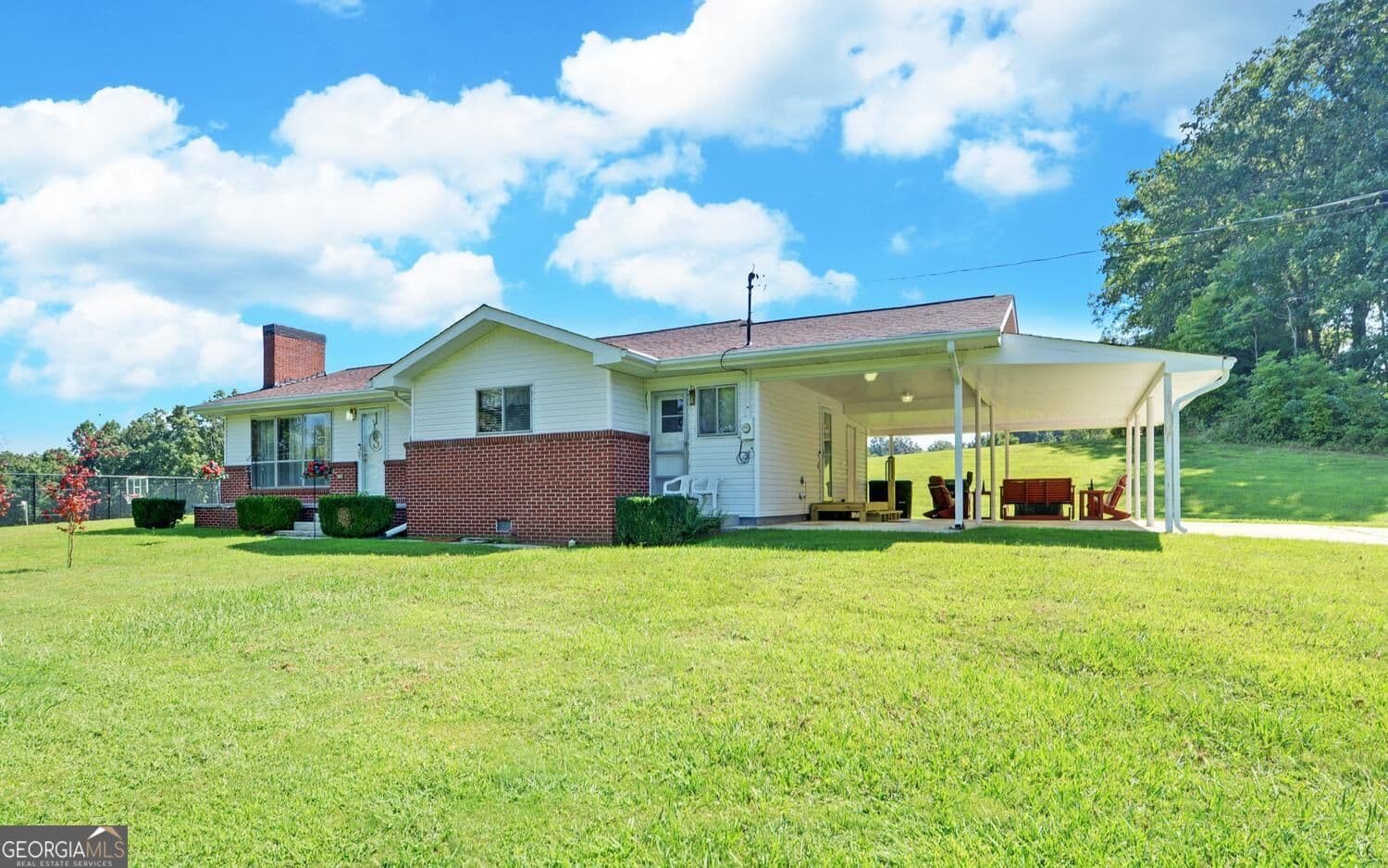 3 bedroom, 2 bathroom, 1,488 sq ft single family residence for sale at 181 Asbury Street, Epworth, GA 30541