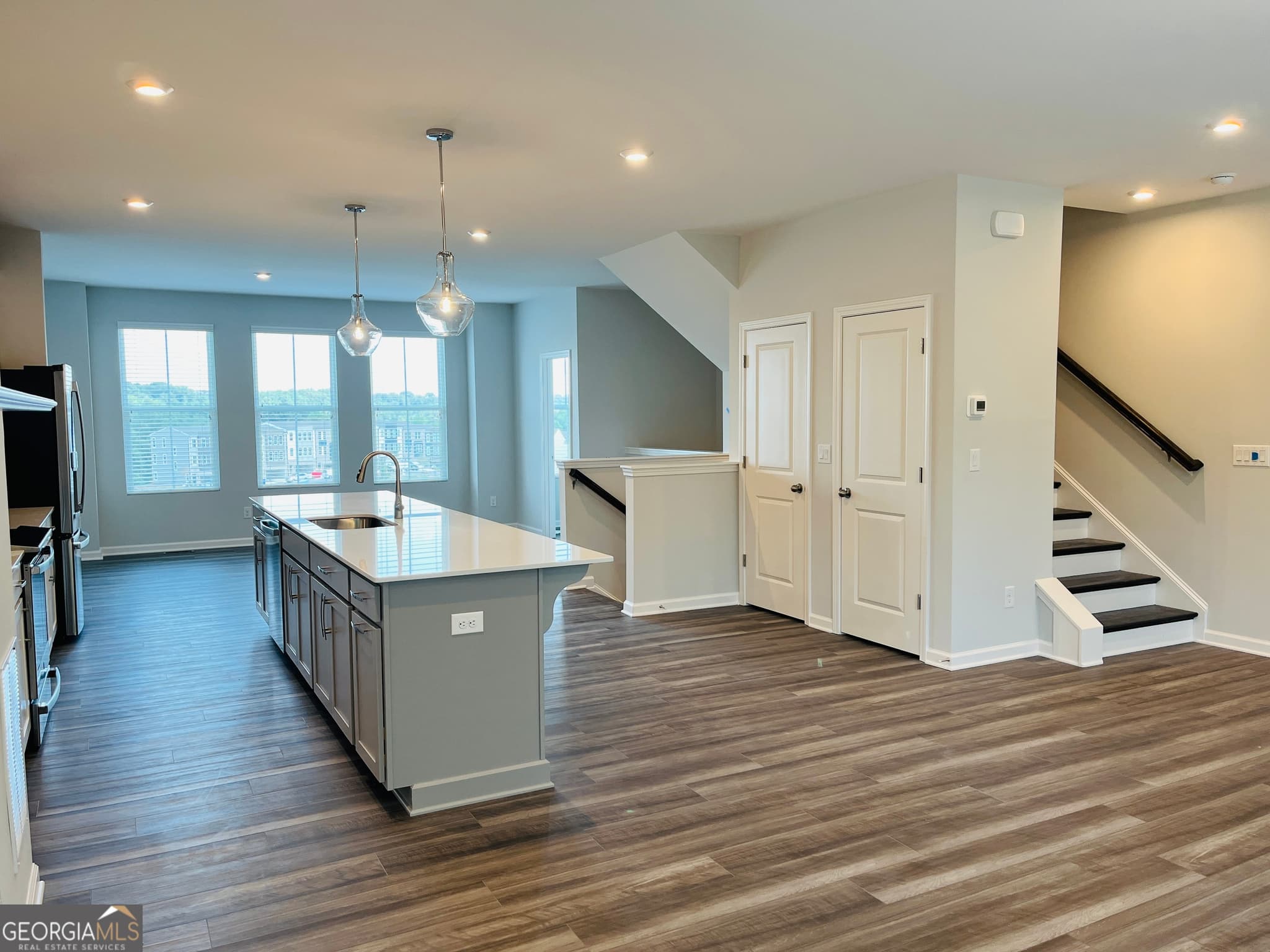 3 bedroom, 3 bathroom, 2,383 sq ft townhouse for rent at 2732 Creekview Terrace, Atlanta, GA 30318 for $2,850 a month — photo 5