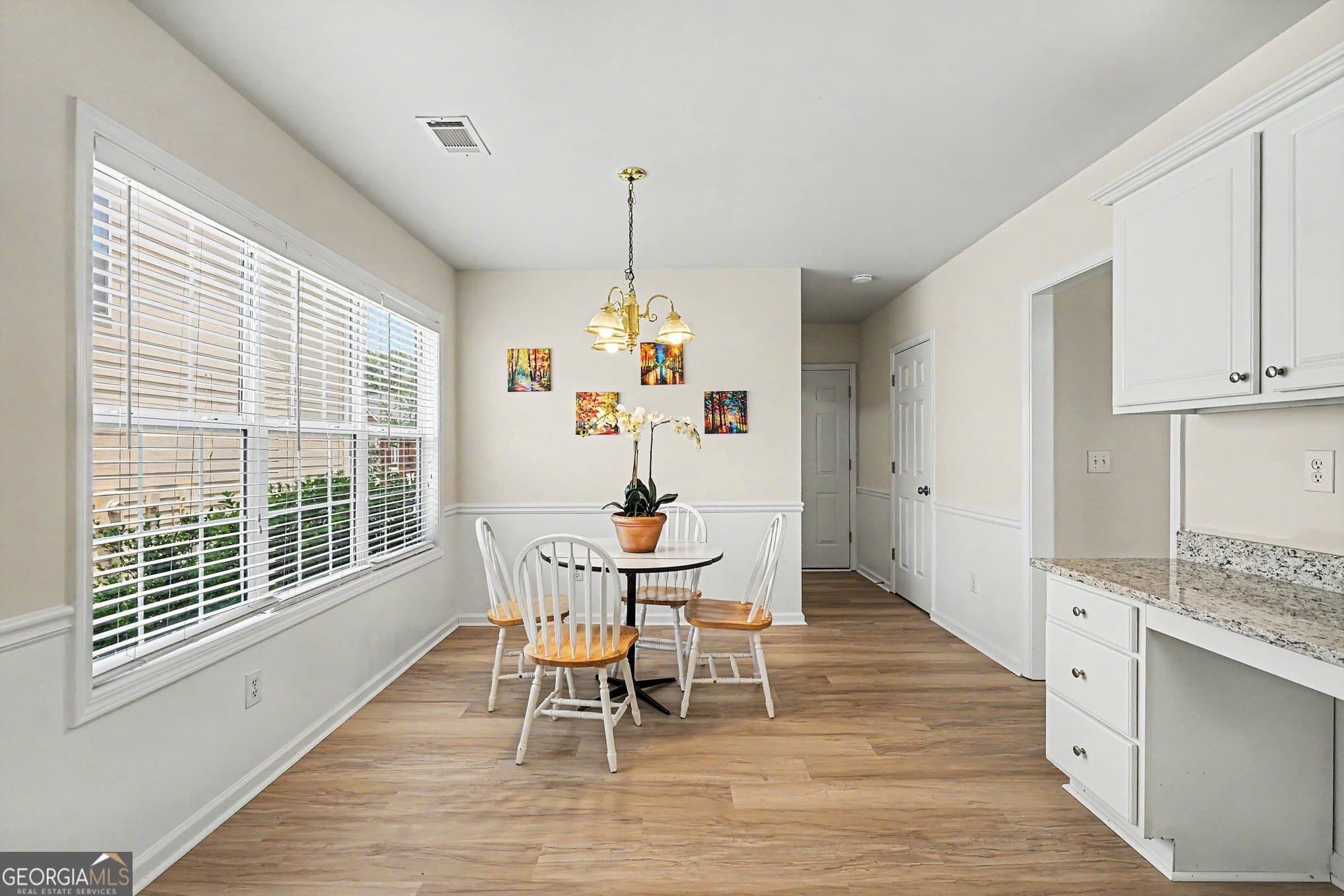 4 bedroom, 2.5 bathroom, 2,628 sq ft single family residence for sale at 492 Mimosa Grove Crossing, Tucker, GA 30084 — photo 6