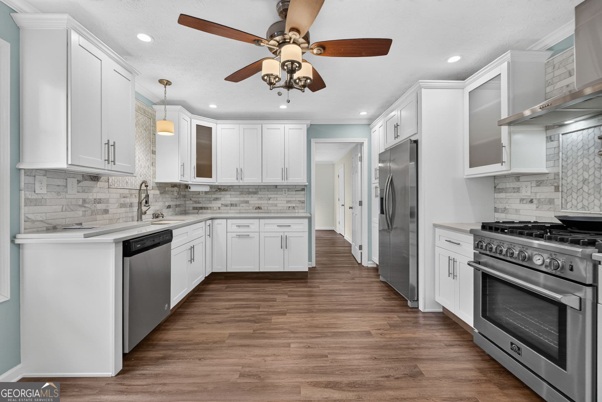 4 bedroom, 3 bathroom, 2,150 sq ft single family residence for sale at 316 Biltmore Road, Mansfield, GA 30055 — photo 2