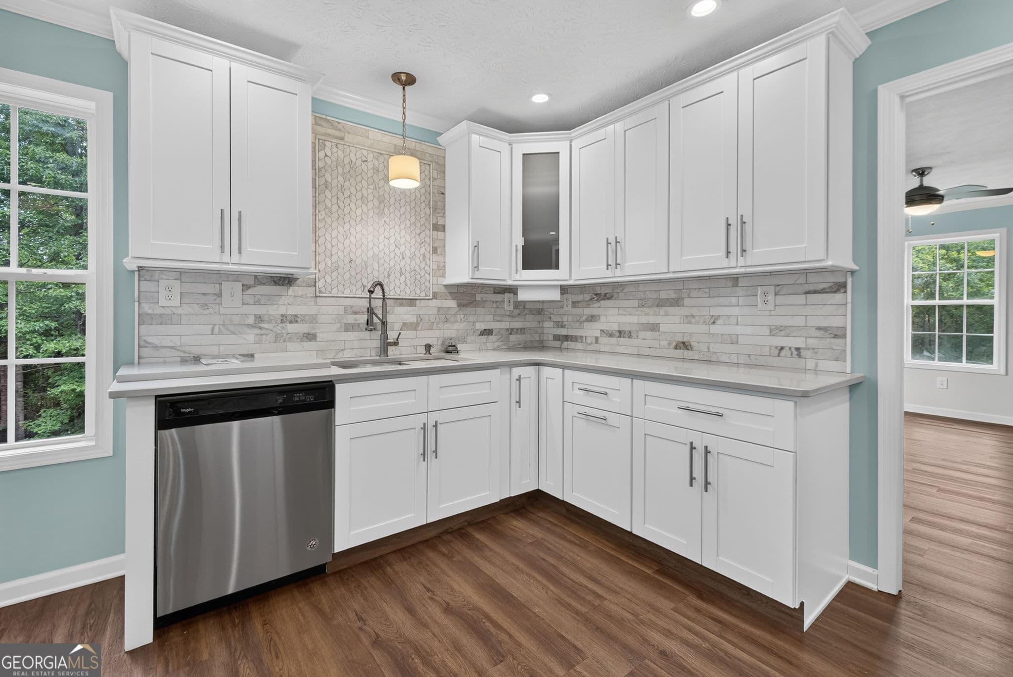 4 bedroom, 3 bathroom, 2,150 sq ft single family residence for sale at 316 Biltmore Road, Mansfield, GA 30055 — photo 3
