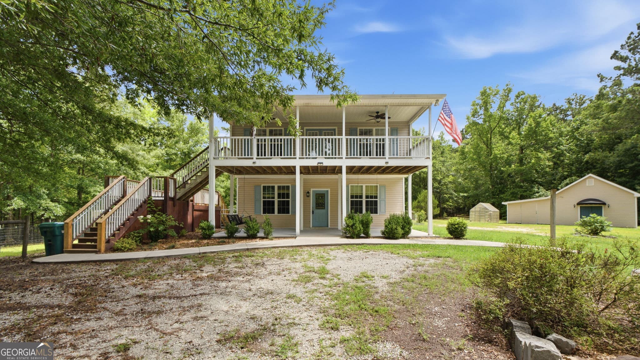 4 bedroom, 3 bathroom, 2,150 sq ft single family residence for sale at 316 Biltmore Road, Mansfield, GA 30055