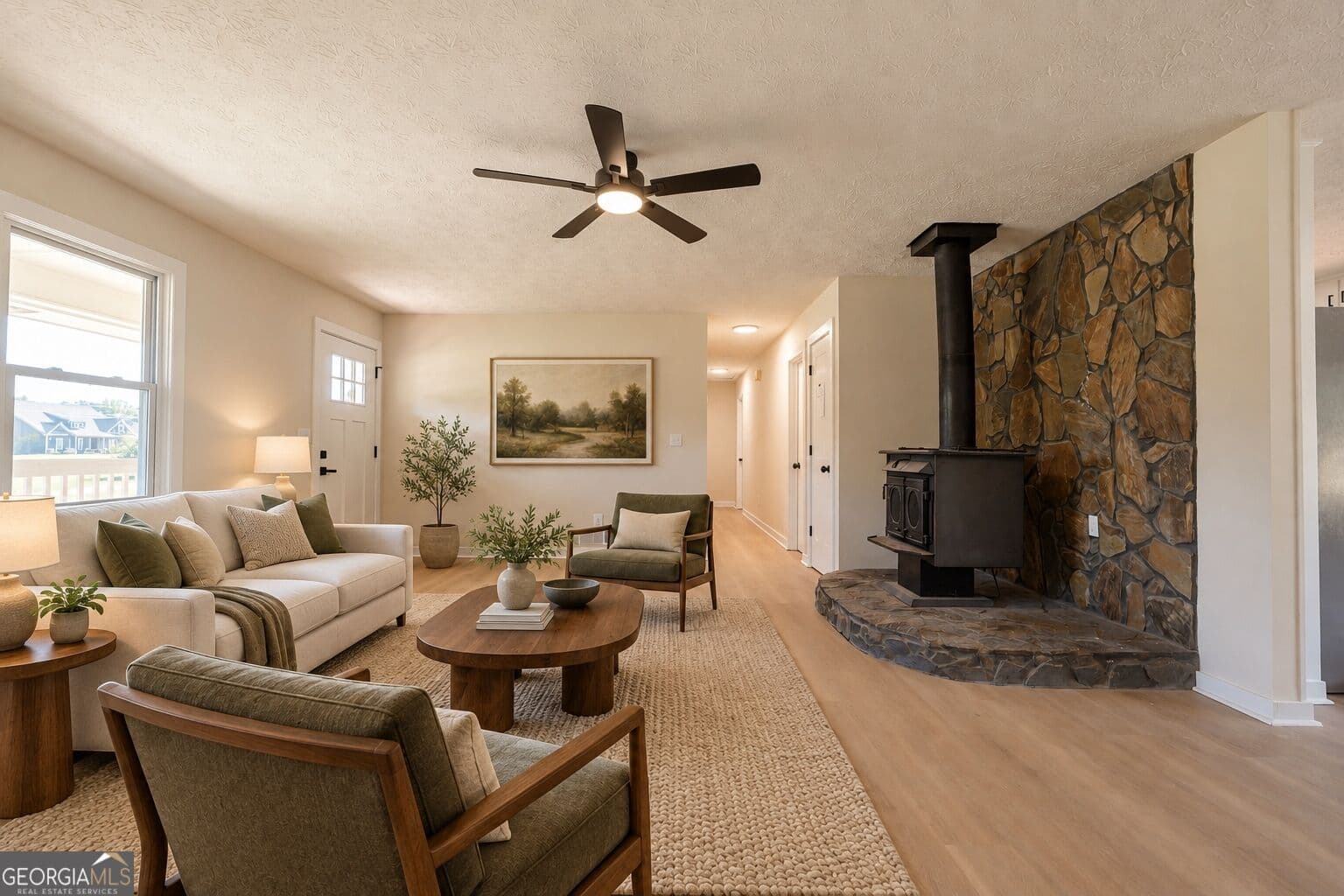 3 bedroom, 2 bathroom, 1,804 sq ft single family residence for sale at 335 Harris Drive, Locust Grove, GA 30248 — photo 9