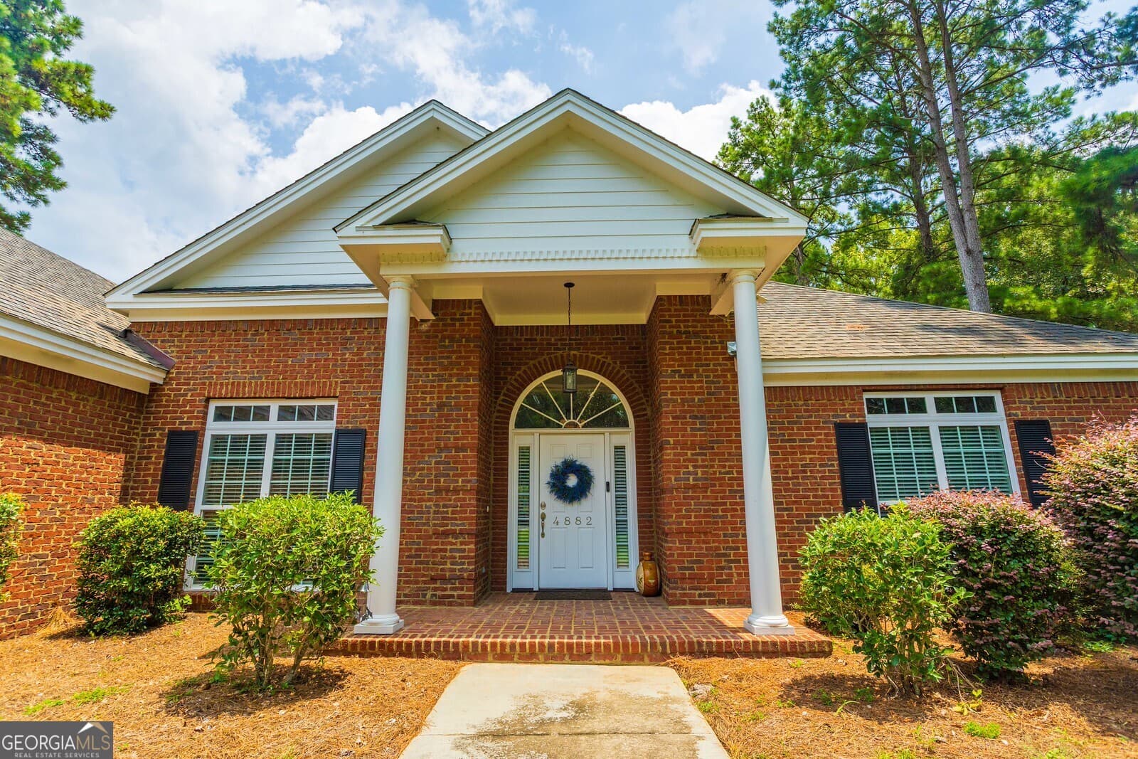 4 bedroom, 3 bathroom, 3,094 sq ft single family residence for sale at 4882 Summit Ridge Road, Valdosta, GA 31602 — photo 3