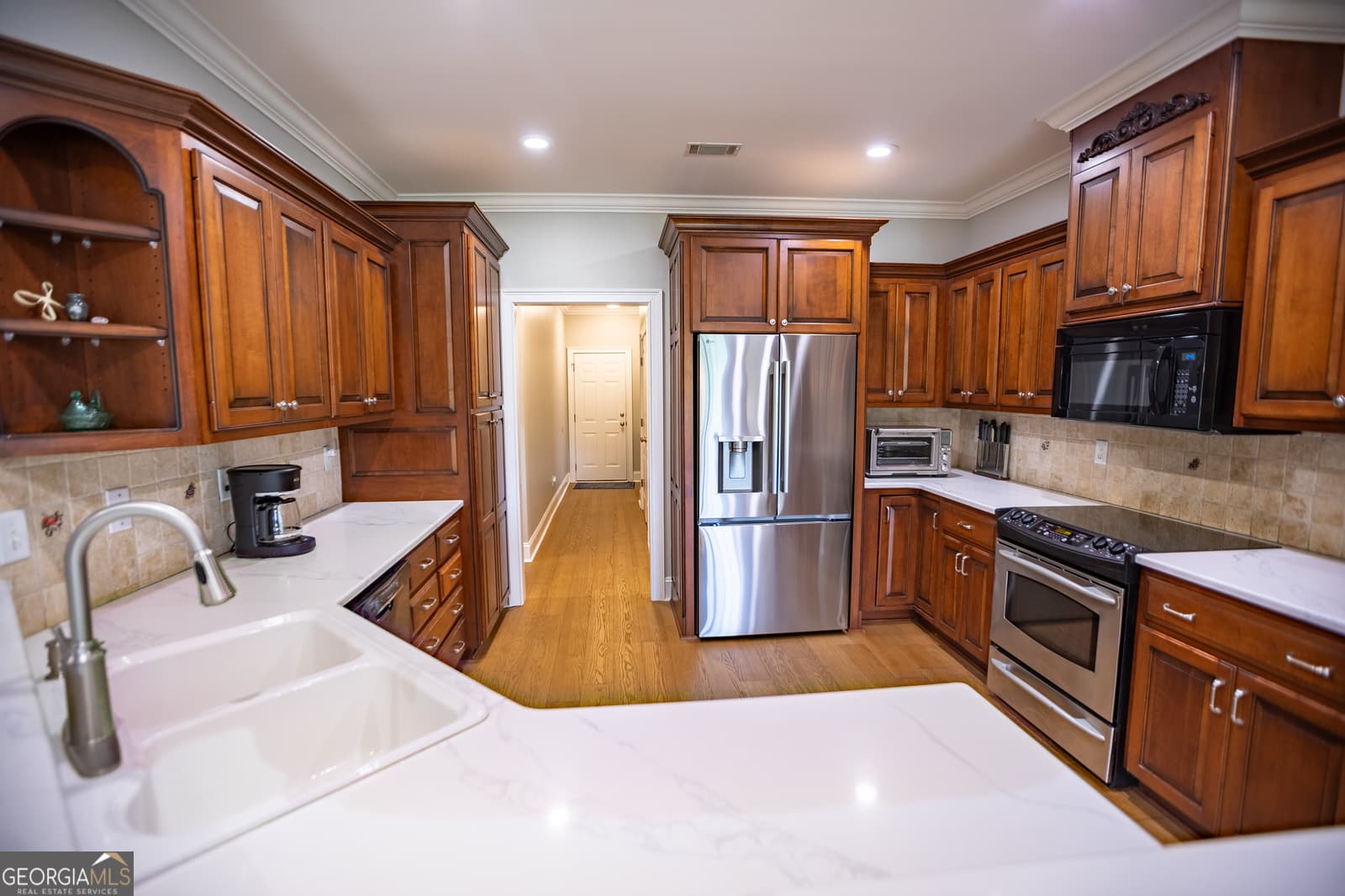 4 bedroom, 3 bathroom, 3,094 sq ft single family residence for sale at 4882 Summit Ridge Road, Valdosta, GA 31602 — photo 9