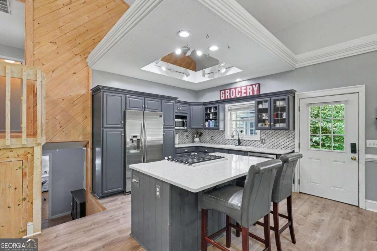 3 bedroom, 3 bathroom, 2,112 sq ft single family residence for sale at 298 Notla Vista II, Blairsville, GA 30512 — photo 2