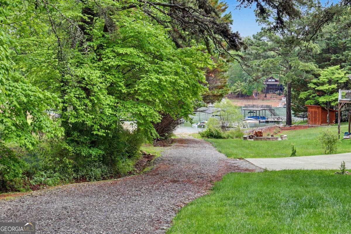 3 bedroom, 3 bathroom, 2,112 sq ft single family residence for sale at 298 Notla Vista II, Blairsville, GA 30512 — photo 9