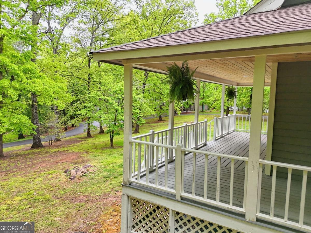 3 bedroom, 3 bathroom, 2,112 sq ft single family residence for sale at 298 Notla Vista II, Blairsville, GA 30512 — photo 8