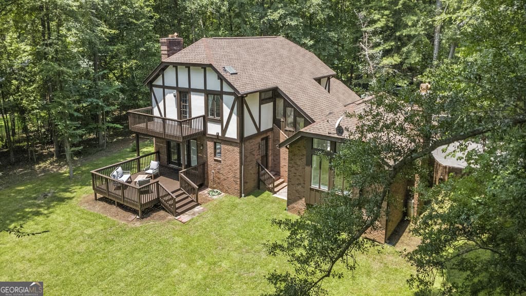 4 bedroom, 2.5 bathroom, 2,448 sq ft single family residence for sale at 7598 Lakewood Drive, Macon, GA 31220 — photo 5