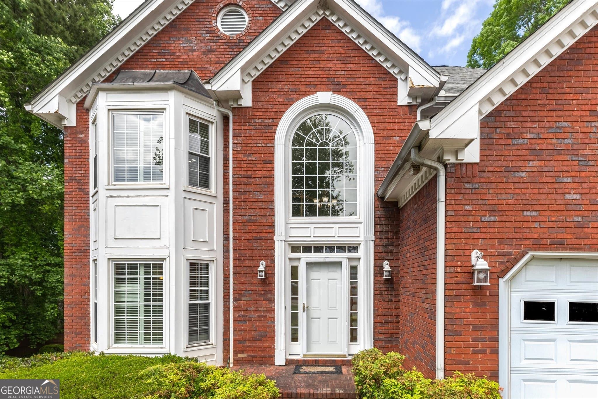 6 bedroom, 3.5 bathroom single family residence for sale at 1918 De Winton Place, Lawrenceville, GA 30043 — photo 5