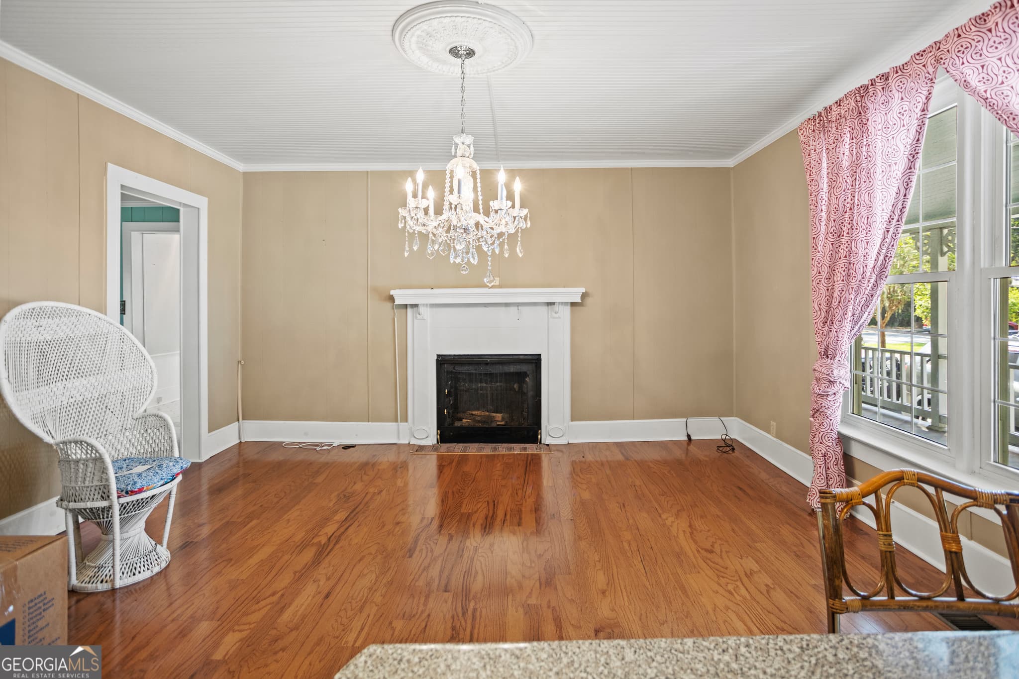 3 bedroom, 2 bathroom, 2,393 sq ft single family residence for sale at 325 N Main Street, Hinesville, GA 31313 — photo 9