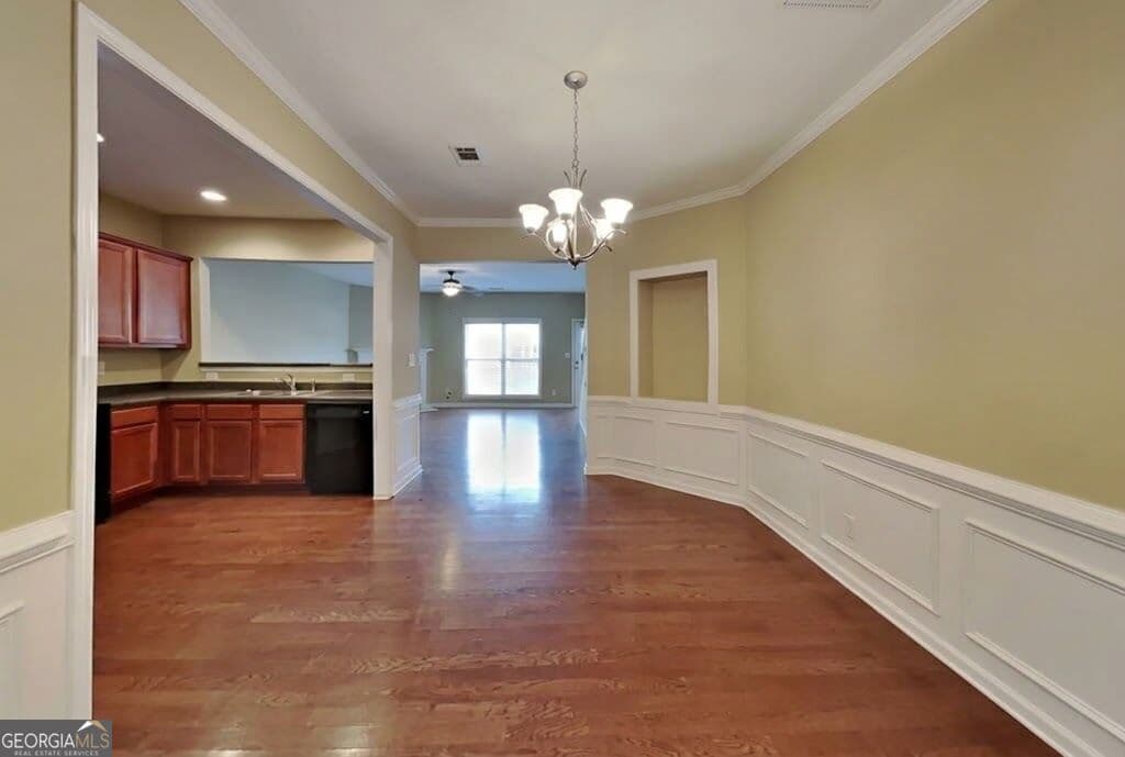 3 bedroom, 2.5 bathroom, 1,696 sq ft single family residence for rent at 2823 Gower Way, Suwanee, GA 30024 for $1,895 a month — photo 4