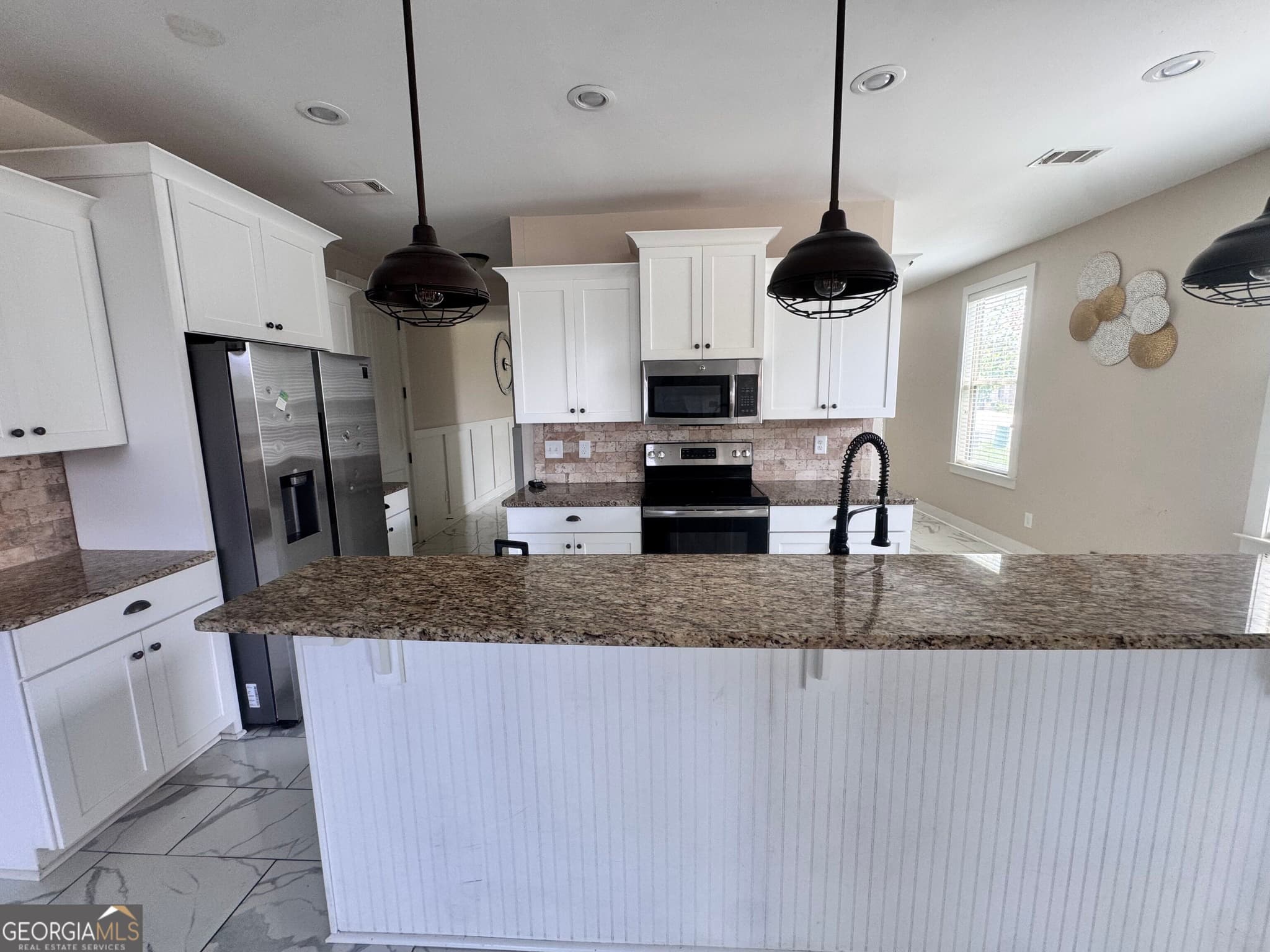 4 bedroom, 3.5 bathroom, 2,662 sq ft single family residence for sale at 103 Preservation Parkway, Perry, GA 31069 — photo 5