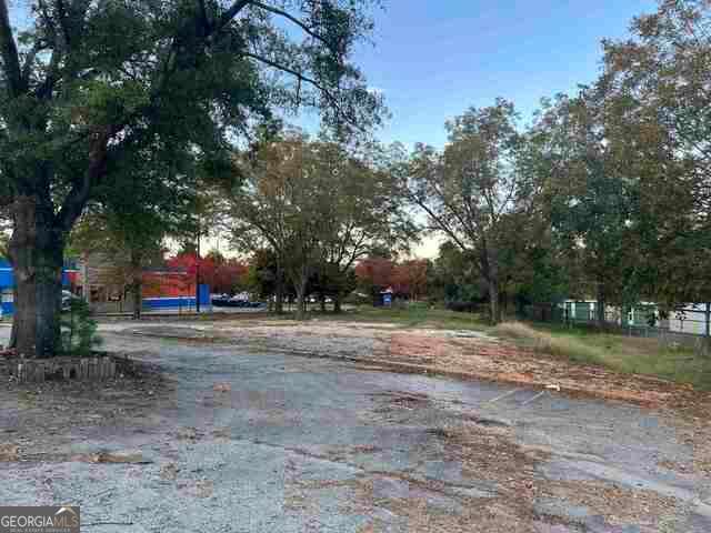commercial for sale at 5356 N Henry Boulevard, Stockbridge, GA 30281 — photo 2