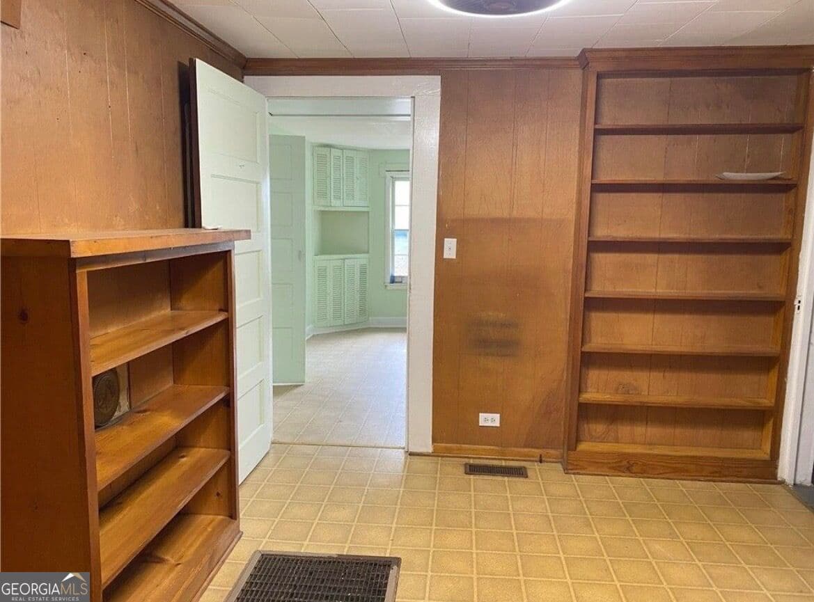 2 bedroom, 1.5 bathroom, 1,374 sq ft single family residence for sale at 110 Church Street, Valley, AL 36854 — photo 6