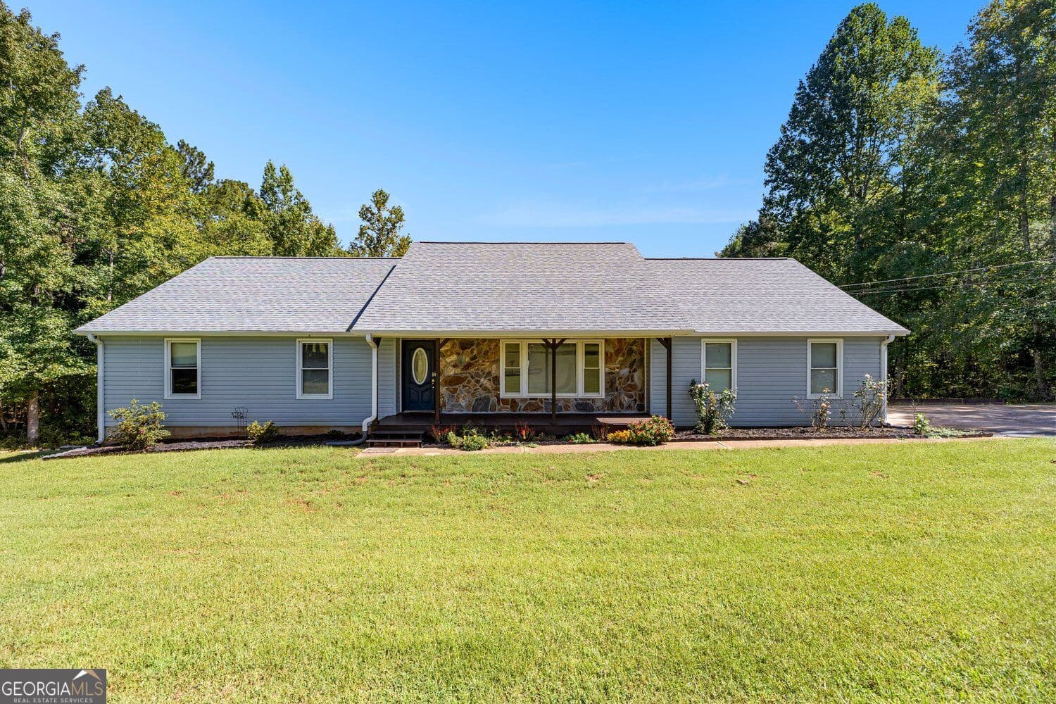 5 bedroom, 5 bathroom, 5,382 sq ft single family residence for sale at 7388 Post Road, Winston, GA 30187