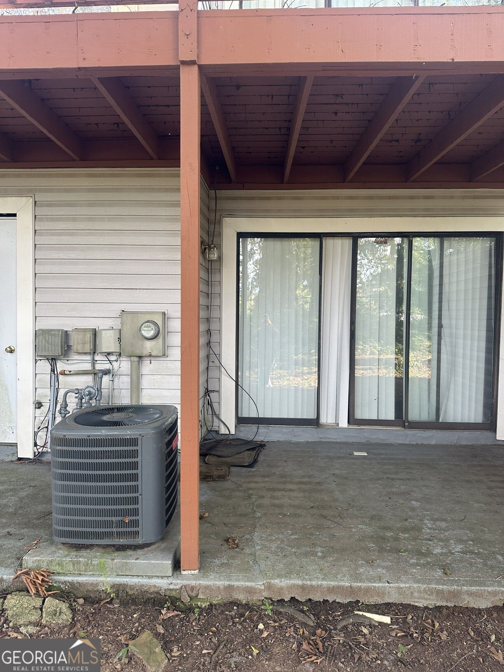 2 bedroom, 2.5 bathroom, 1,392 sq ft townhouse for sale at 3231 Tennington Place, Lawrenceville, GA 30044 — photo 2