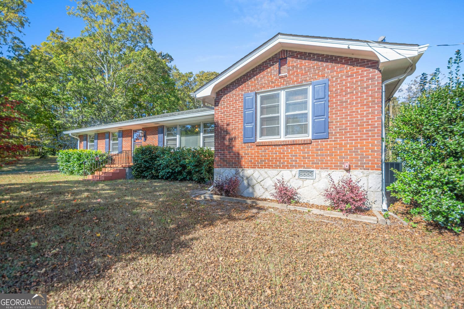 3 bedroom, 2 bathroom, 1,800 sq ft single family residence for sale at 3749 Centerville Rosebud Road, Snellville, GA 30039 — photo 7