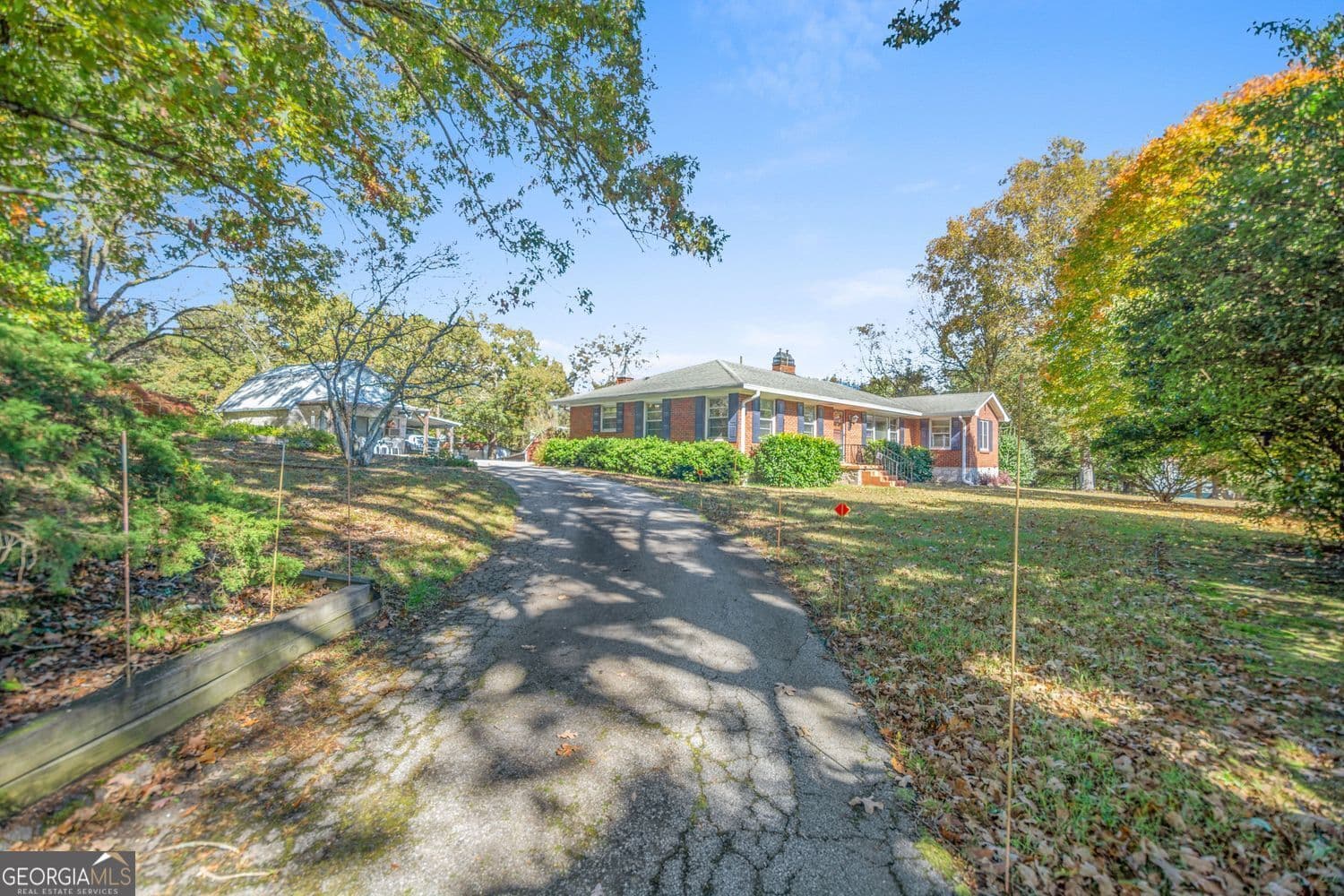 3 bedroom, 2 bathroom, 1,800 sq ft single family residence for sale at 3749 Centerville Rosebud Road, Snellville, GA 30039