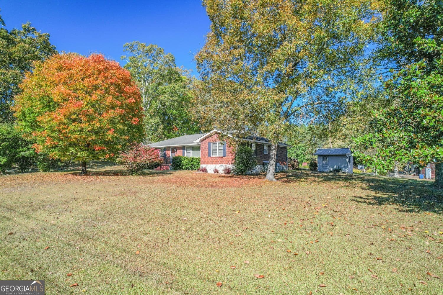 3 bedroom, 2 bathroom, 1,800 sq ft single family residence for sale at 3749 Centerville Rosebud Road, Snellville, GA 30039 — photo 5