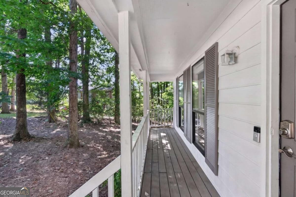 3 bedroom, 2 bathroom, 1,221 sq ft single family residence for sale at 4325 Woodland Drive, Dallas, GA 30132 — photo 4